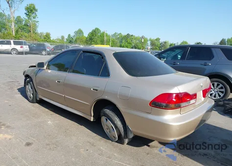 2002 Honda Accord 3.0 Ex z USA, uszkodzony, nr VIN 1HGCG16572A033397